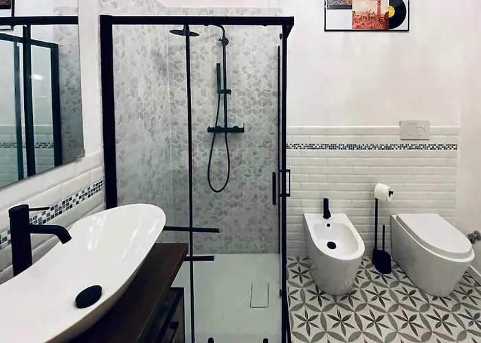 The Philosopher's House ラ・スペツィア