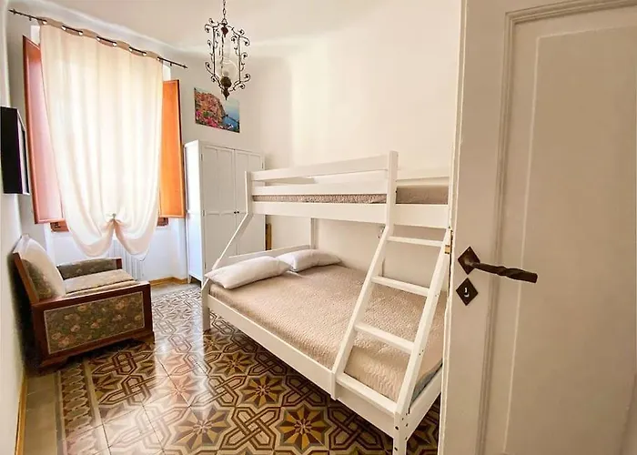 The Philosopher's House La Spezia