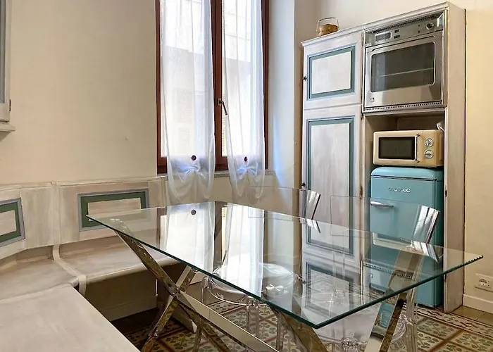 アパート The Philosopher's House *